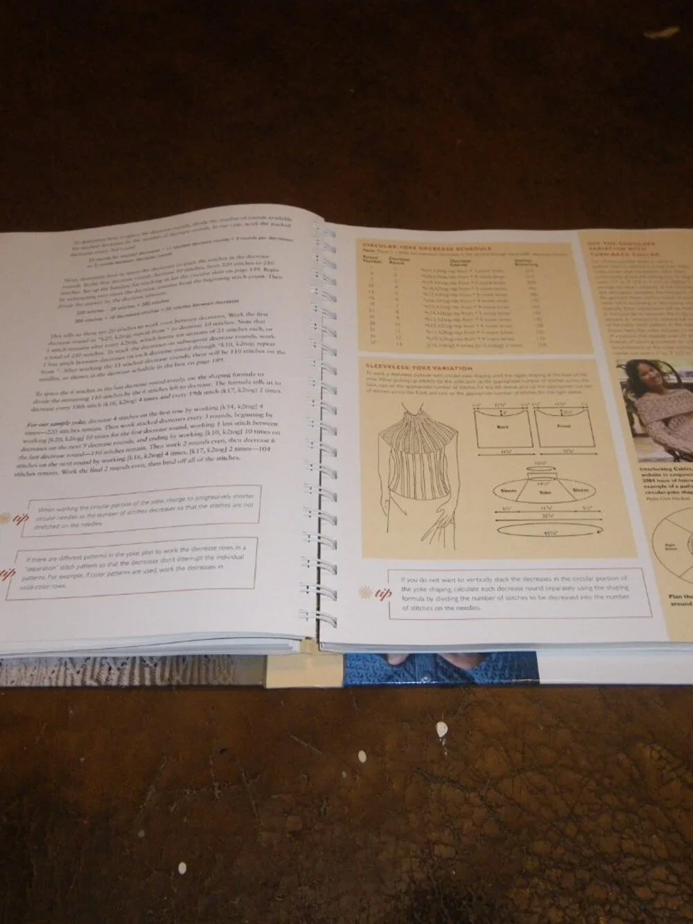 2009 Knitwear Design Workshop Comprehensive Guide to Handknits Large Hardback
